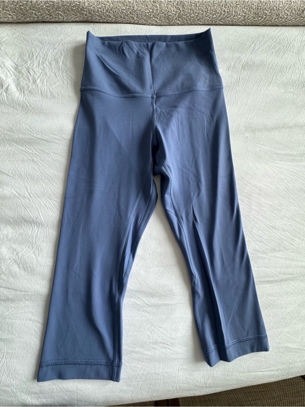 Lululemon High-Waist Active Capri Leggings - Blue